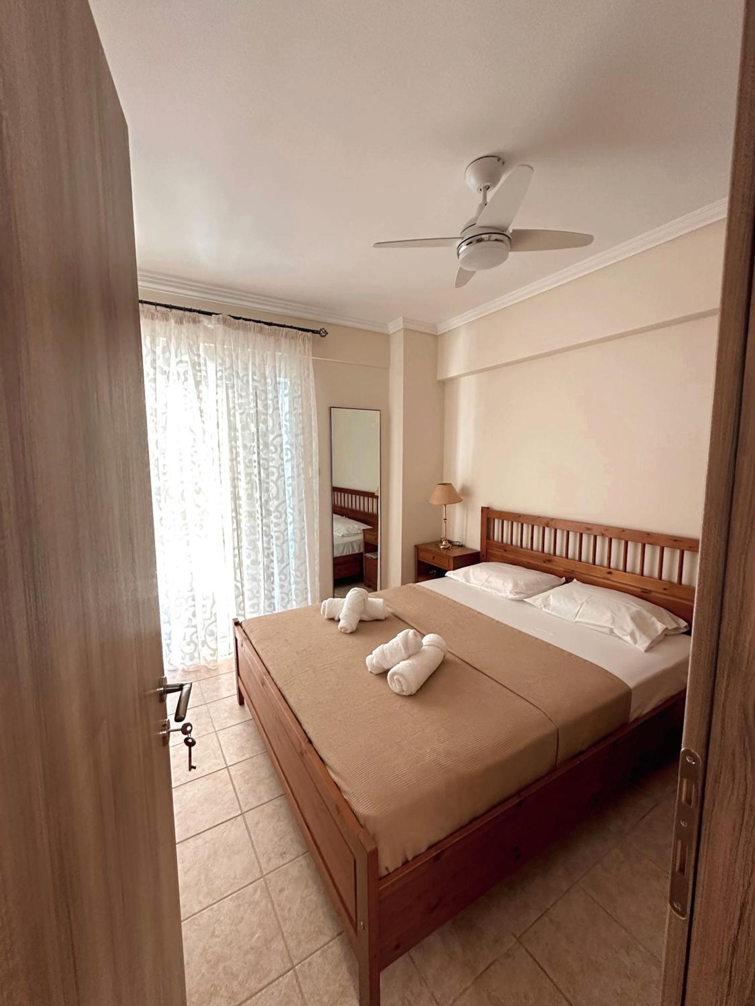 Diara Apartment Nea Iraklia Luaran gambar